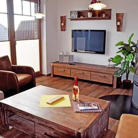 Mit Balkon In Apartment Sellin (Rugen)
